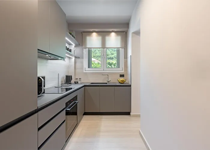 Nonna Sami (Kefalonia)