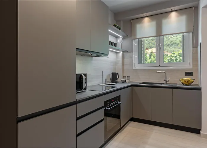 Nonna Sami (Kefalonia)